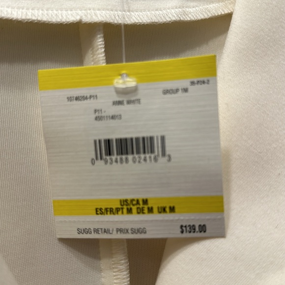 Anne Klein Lightweight Women Jacket. - Picture 6 of 6